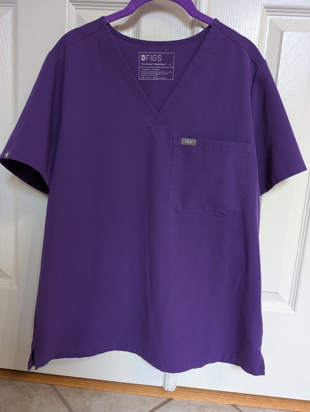 Figs Purple V-Neck Scrub Top,L